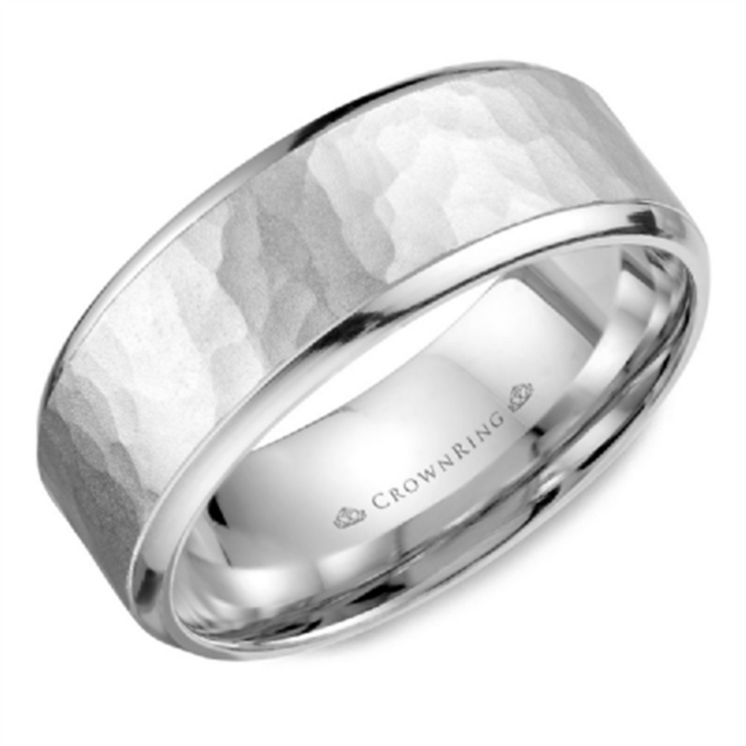 Men's Gold Stepped Down Edges Band with Hammered Finish