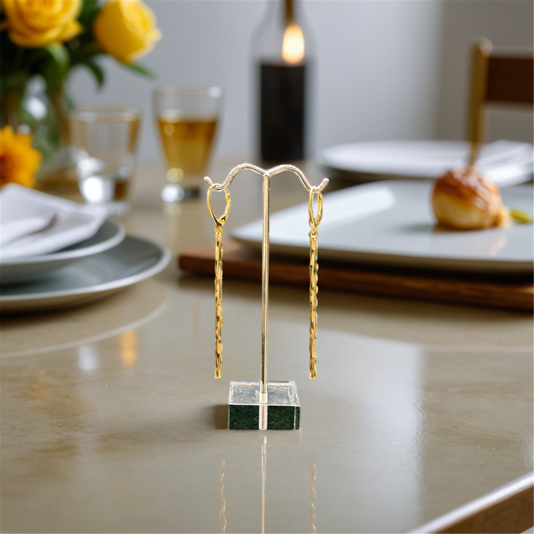 10K Yellow Gold Bar Dangle Earrings
 
Dimensions: 70mm x 2.3mm