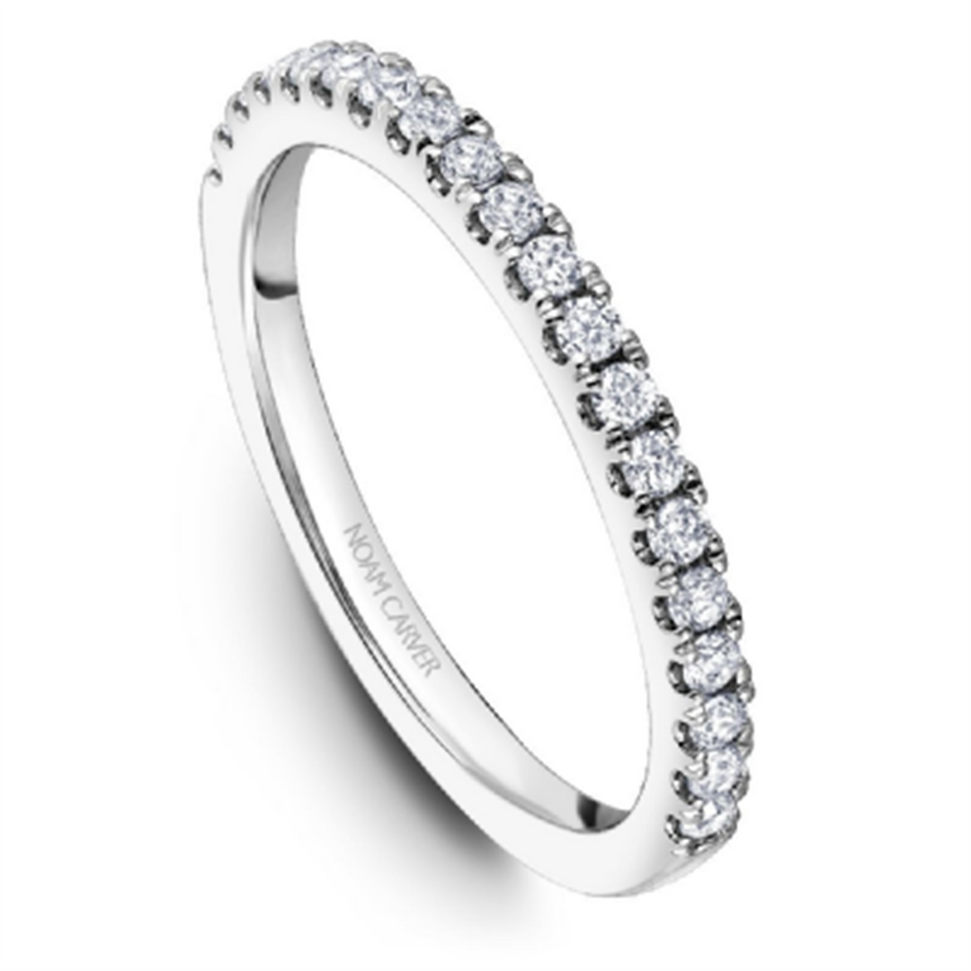 Lady's White Gold Prong Set Diamonds Band
Diamond Shape: Round