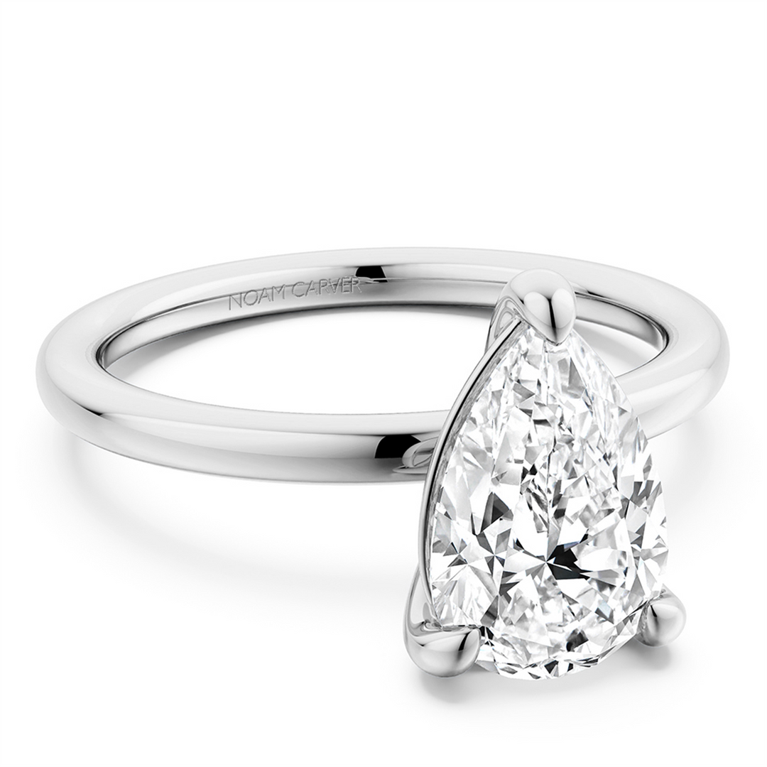 White Gold Solitaire Engagement Ring Mount
Fits Centre: 2.00ct Pear S