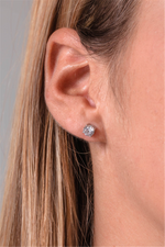 Load image into Gallery viewer, White Sterling Silver Cubic Zirconiums Polished Stud Earrings
Earring
