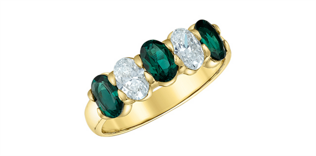 10K Yellow Gold Single Row Lab Emeralds and Lab Diamonds Band
Primary