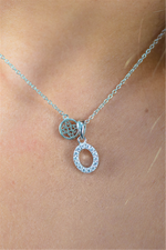 Load image into Gallery viewer, White Sterling Silver Initial &quot;O&quot; Polished Pendant Necklace

PENDANT
