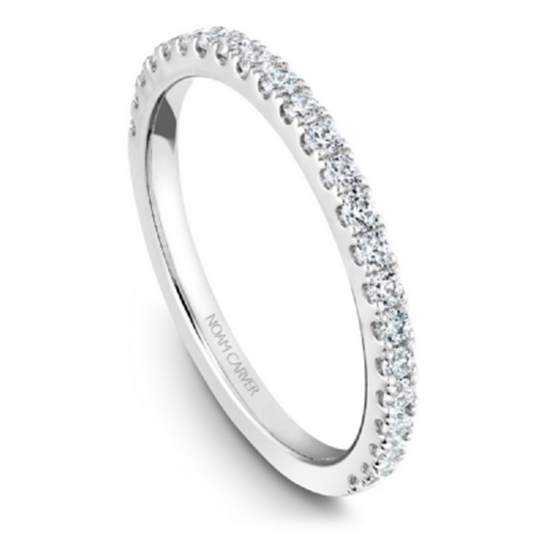 Lady's White Gold Prong Set Diamonds Band
Diamond Shape: Round