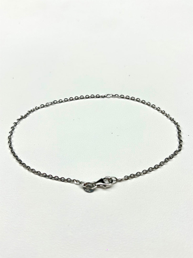 10K White Gold Open Link Bracelet
Bracelet Width: 1mm
Length: 7.5"