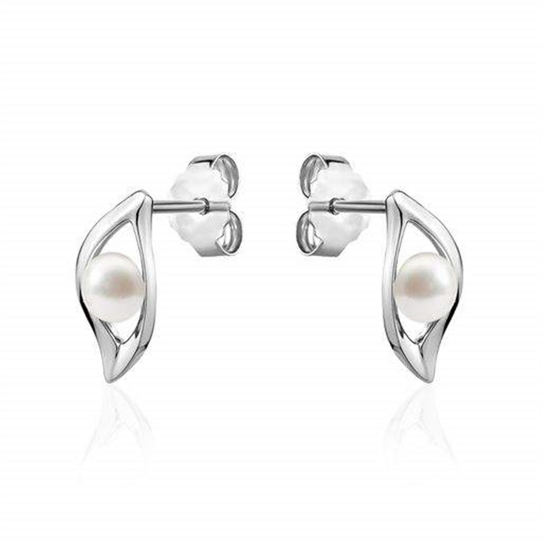 Sterling Silver White Leaf Pearl Stud Earrings
Primary Stone: Round F