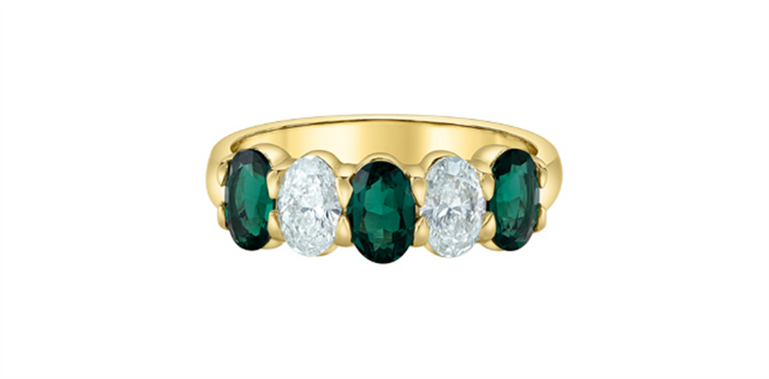 10K Yellow Gold Single Row Lab Emeralds and Lab Diamonds Band
Primary