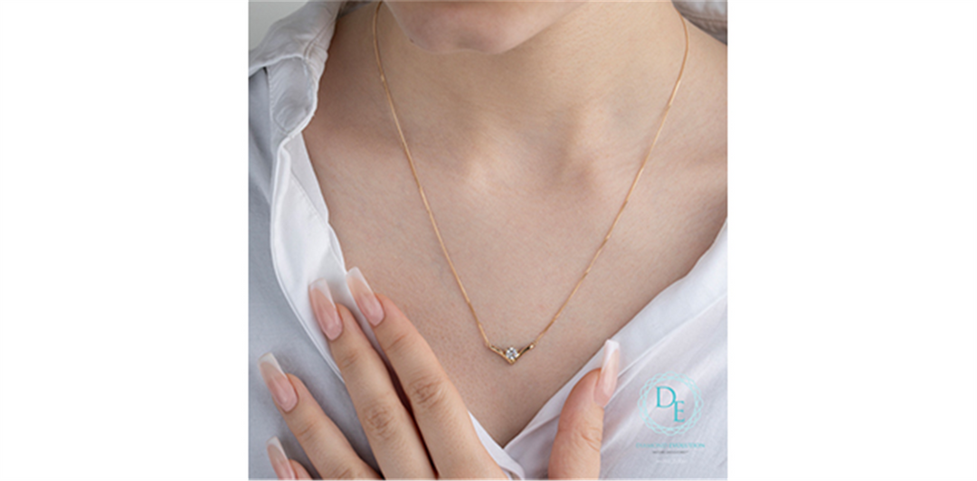 10K Yellow Gold Lab Diamond Chevron Necklace

PENDANT
Total Diamond