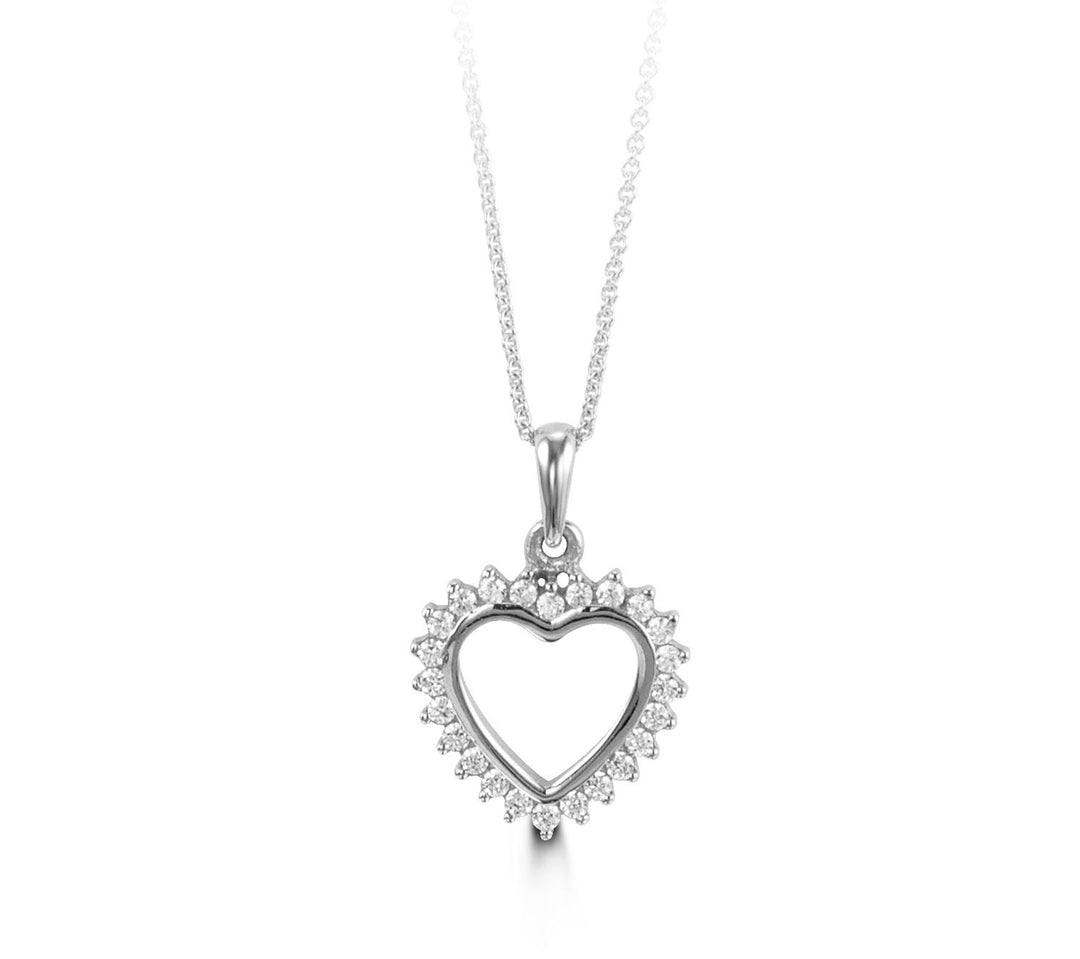 10K White Gold Heart Pendant Necklace
PENDANT
Dimensions: 19mm x 13m